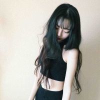 扛刀萝莉
